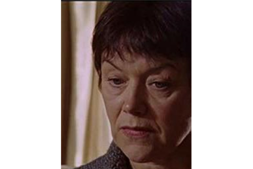 瑪麗安·麥克勞林(Marian McLoughlin) 瑪麗安·麥克勞林(Marian McLoughlin)