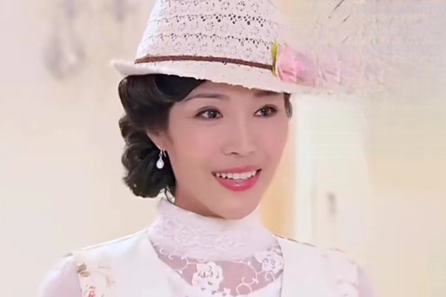 蘇月(抗戰劇《冷槍手》中的角色) 蘇月(抗戰劇《冷槍手》中的角色)