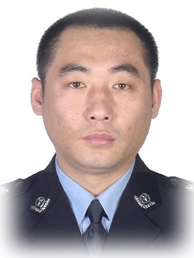 劉大鵬(遼寧省盤錦市公安局黨委委員、副局長) 劉大鵬(遼寧省盤錦市公安局黨委委員、副局長)