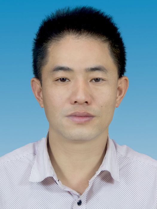 余濤(安徽省六安市金寨縣司法局黨組成員、 副局長) 余濤(安徽省六安市金寨縣司法局黨組成員、 副局長)