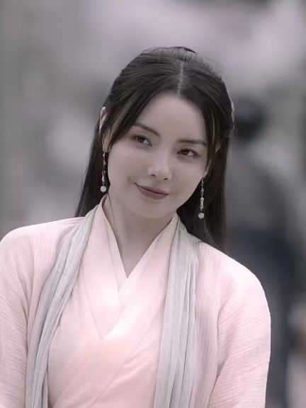 春娘(古裝懸疑片《春娘》中的虛構角色) 春娘(古裝懸疑片《春娘》中的虛構角色)