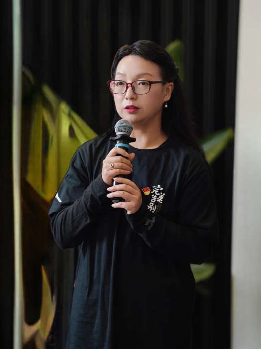 陳三俊(中國內地影視劇出品人、製片人) 陳三俊(中國內地影視劇出品人、製片人)