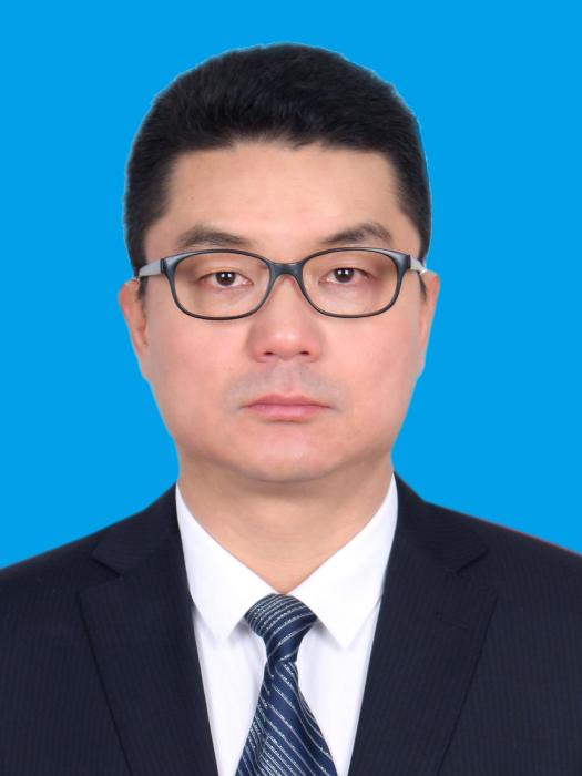 劉岩(青海省果洛藏族自治州委常委、州紀委書記,州監察委員會主任) 劉岩(青海省果洛藏族自治州委常委、州紀委書記,州監察委員會主任)