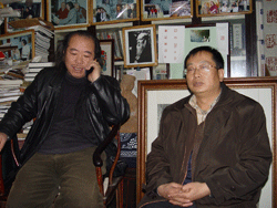 劉存銘(左)
