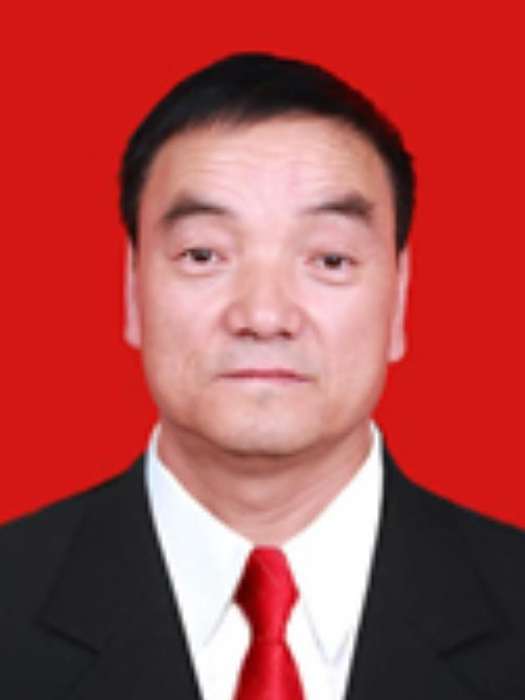 吳玉明(陝西省榆林市信訪局二級調研員) 吳玉明(陝西省榆林市信訪局二級調研員)
