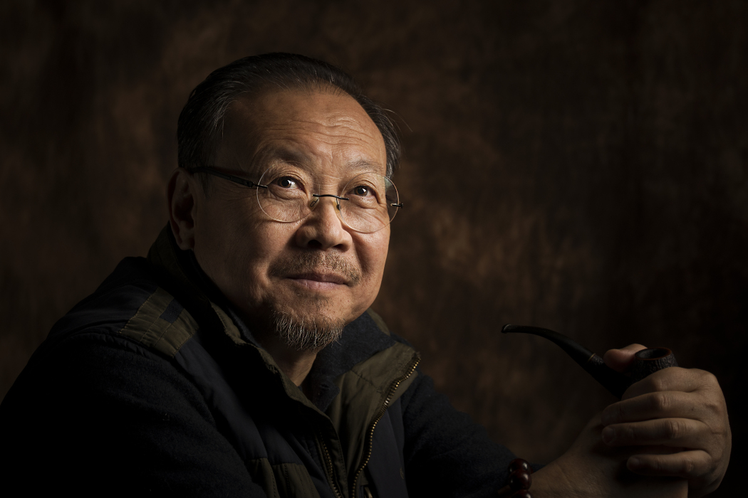 李自強(中國美術家協會會員) 李自強(中國美術家協會會員)