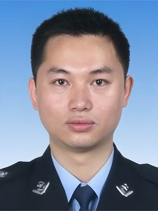 林世光(漳州市龍海區副區長,漳州市公安局龍海分局黨委書記、局長) 林世光(漳州市龍海區副區長,漳州市公安局龍海分局黨委書記、局長)