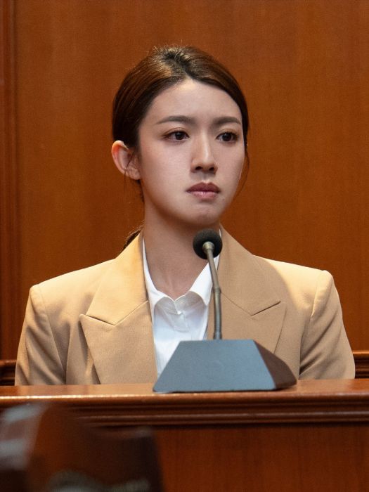 梁美儀(電影《誤判》中的警員角色) 梁美儀(電影《誤判》中的警員角色)