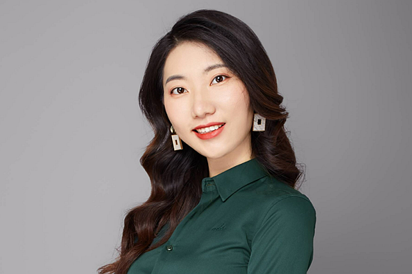 沈潔(中能光和創始人兼CEO) 沈潔(中能光和創始人兼CEO)