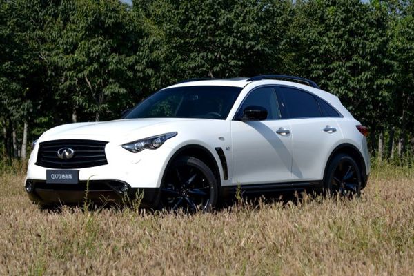 英菲尼迪QX70 英菲尼迪QX70