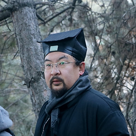 閻子龍
