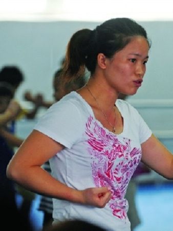 吳毅懿 吳毅懿