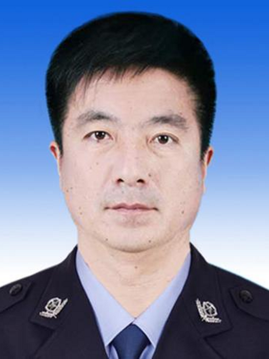 林曉明(新疆維吾爾自治區喀什地區英吉沙縣副縣長,縣公安局黨委書記、局長) 林曉明(新疆維吾爾自治區喀什地區英吉沙縣副縣長,縣公安局黨委書記、局長)