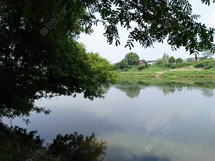 涓江村