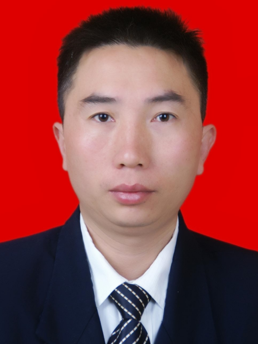 李道坤(湖北省恩施土家族苗族自治州建始縣民政局黨組成員、縣社會救助局局長) 李道坤(湖北省恩施土家族苗族自治州建始縣民政局黨組成員、縣社會救助局局長)