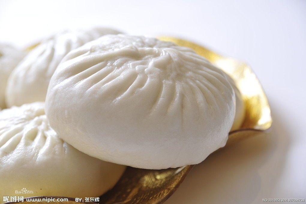 亮皮包子 亮皮包子