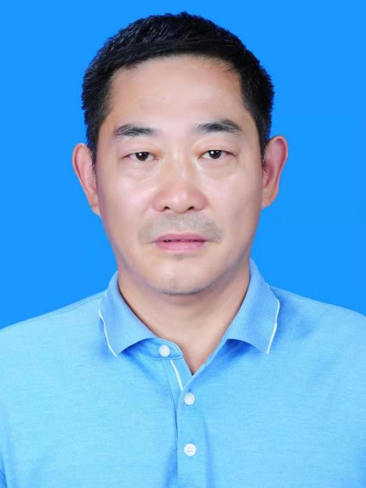 李東升(河南省南陽市宛城區農業農村局黨組成員、副局長) 李東升(河南省南陽市宛城區農業農村局黨組成員、副局長)