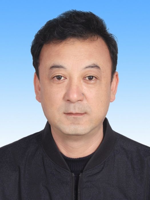 胡志偉(山東省煙臺市長島海洋生態文明綜合試驗區工委管委辦公室副主任) 胡志偉(山東省煙臺市長島海洋生態文明綜合試驗區工委管委辦公室副主任)