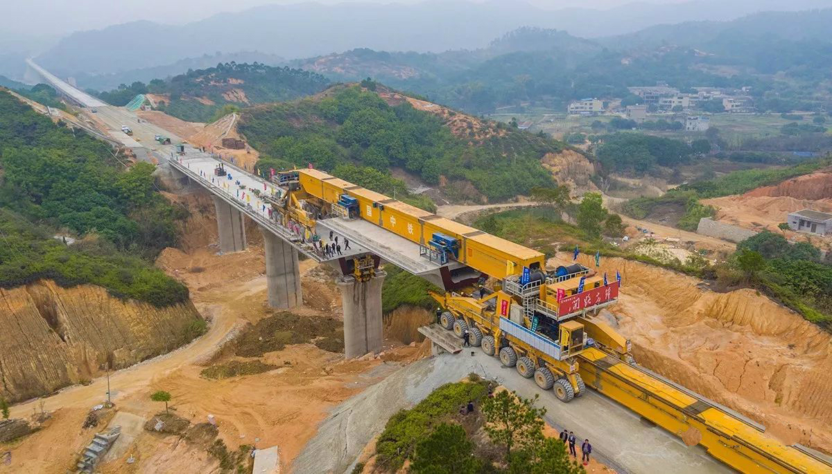 廣梅汕鐵路增建二線架橋工程
