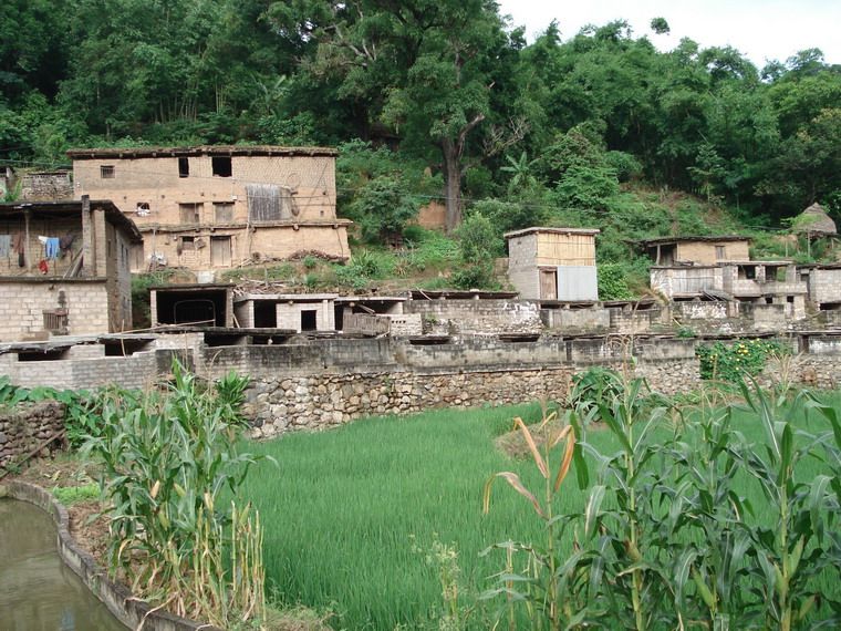 下臘東村 下臘東村