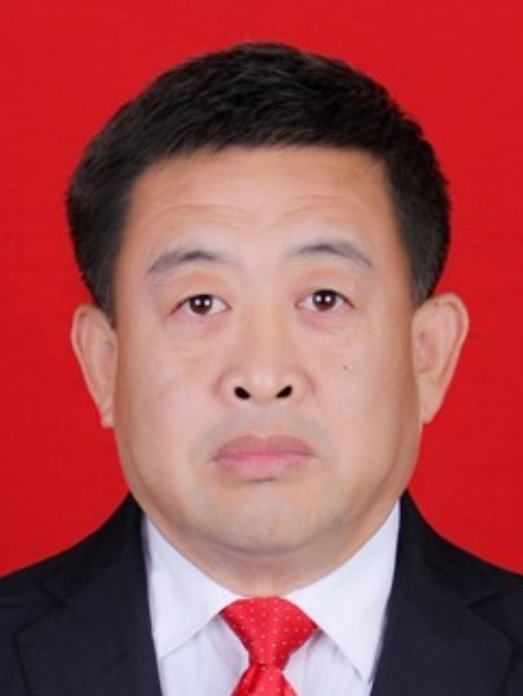 于振軍(山東省東營市河口區油區綜合治理中心主任、東營市河口區油地融合發展服務中心黨組成員) 于振軍(山東省東營市河口區油區綜合治理中心主任、東營市河口區油地融合發展服務中心黨組成員)