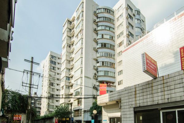 錦泰公寓 錦泰公寓