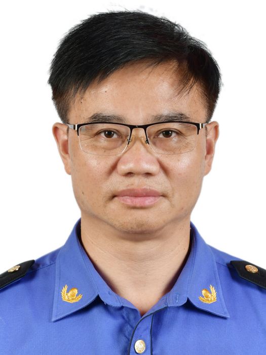 周偉(貴州省鳳岡縣綜合行政執法局黨委副書記、副局長、三級主任科員) 周偉(貴州省鳳岡縣綜合行政執法局黨委副書記、副局長、三級主任科員)