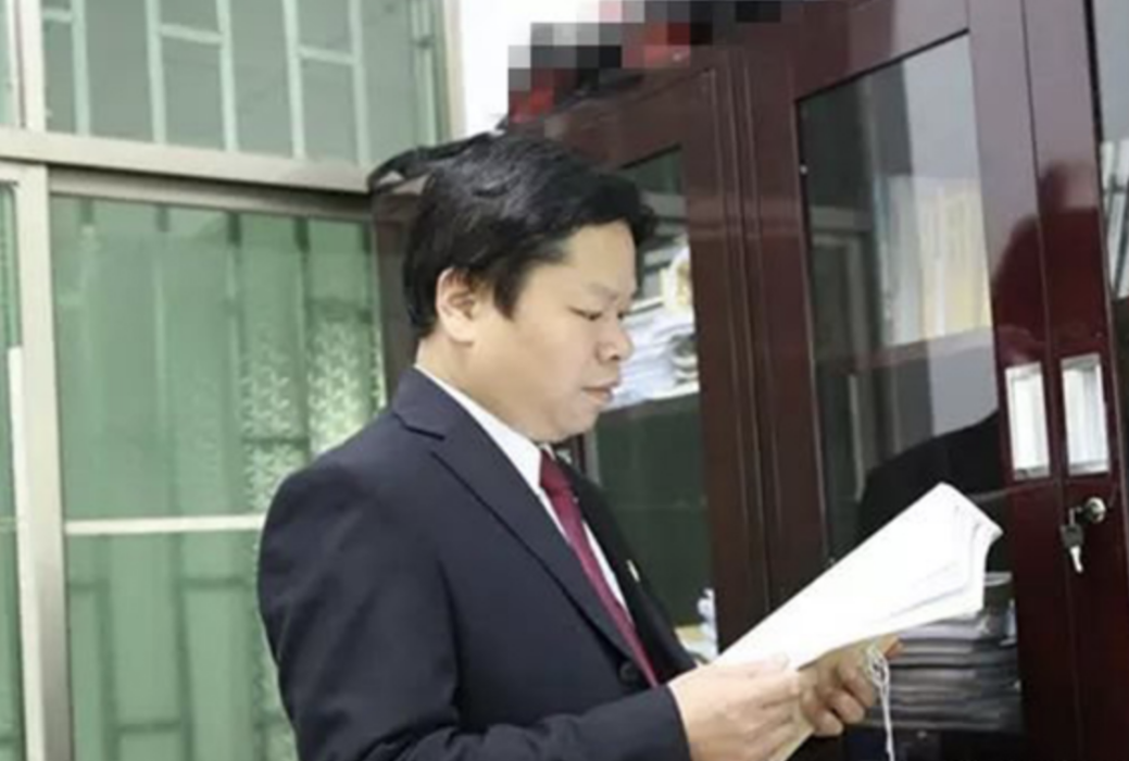 趙偉初 趙偉初