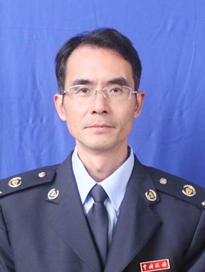 陳樹新(江西省撫州高新技術產業開發區國家稅務局黨委副書記、副局長) 陳樹新(江西省撫州高新技術產業開發區國家稅務局黨委副書記、副局長)