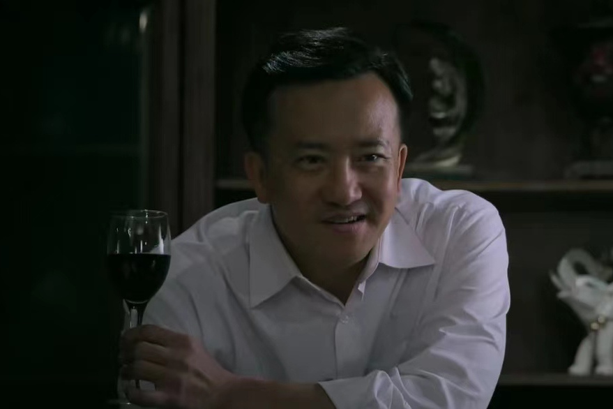 李福(年代諜戰劇《沸騰的群山》中的角色) 李福(年代諜戰劇《沸騰的群山》中的角色)