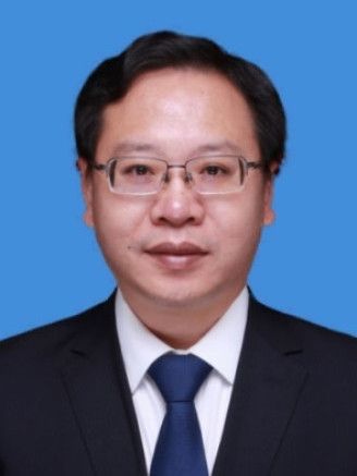 謝軍(宜昌市伍家崗區人民政府副區長、黨組成員) 謝軍(宜昌市伍家崗區人民政府副區長、黨組成員)