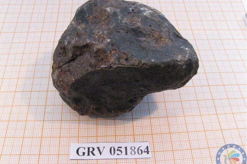 南極隕石GRV051864 南極隕石GRV051864