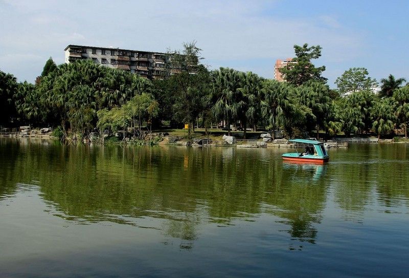 新秀公園 新秀公園