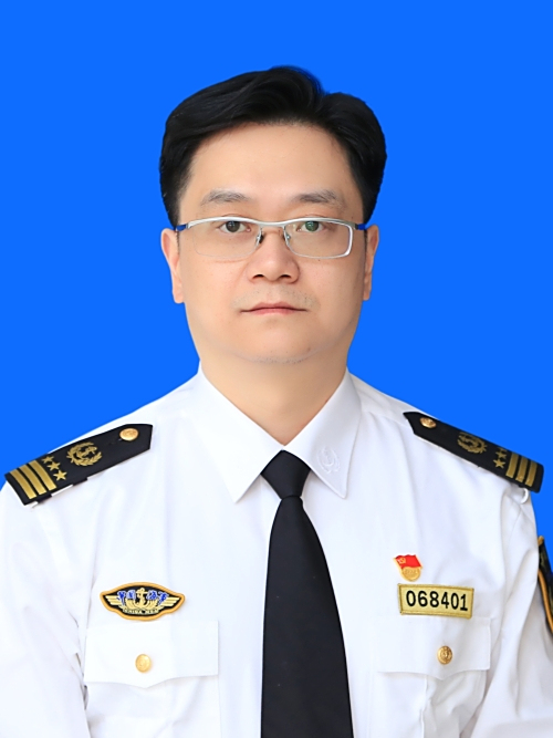林翔(中華人民共和國南京海事局黨委書記、局長) 林翔(中華人民共和國南京海事局黨委書記、局長)