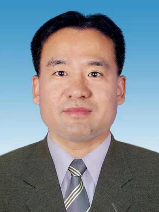 高明傑(山東省東營市東營區信訪局黨組副書記、一級主任科員) 高明傑(山東省東營市東營區信訪局黨組副書記、一級主任科員)