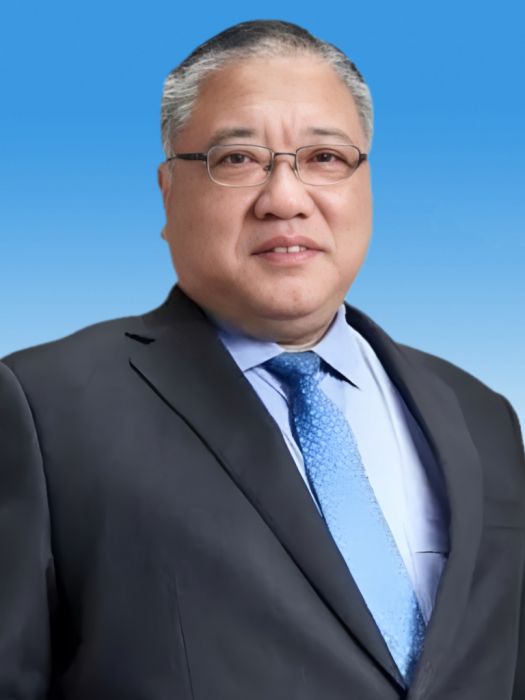 張慶信(馬來西亞民主進步黨主席,政府旅遊、藝術及文化部部長) 張慶信(馬來西亞民主進步黨主席,政府旅遊、藝術及文化部部長)