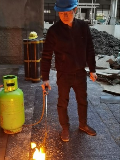 鄒新華(杭州市建工集團有限責任公司防水工) 鄒新華(杭州市建工集團有限責任公司防水工)