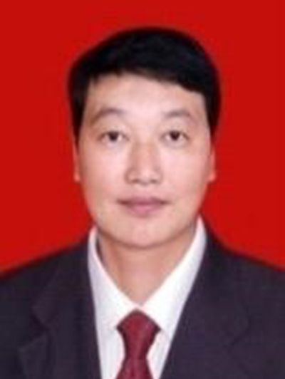 劉學文(安徽省阜陽市阜南縣農業農村局黨組成員、農機化發展中心主任)