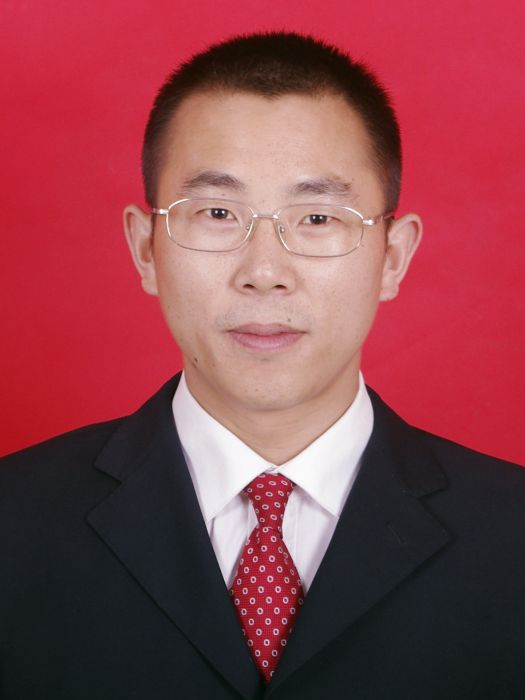 李廷才(四川省綿陽市北川羌族自治縣人社局黨組成員、縣就業服務中心主任) 李廷才(四川省綿陽市北川羌族自治縣人社局黨組成員、縣就業服務中心主任)