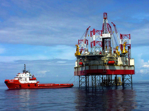 中國海洋石油發展回顧與思考