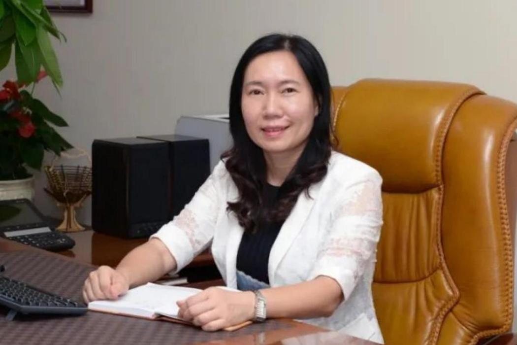 劉金蘭(深圳市寶安區寶民國小校長) 劉金蘭(深圳市寶安區寶民國小校長)