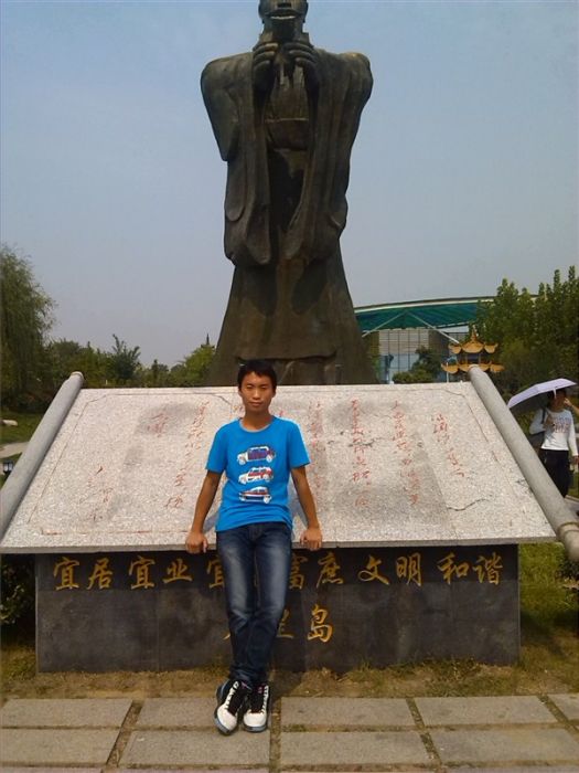 劉文國(河南商專電子閱覽室網路技術部負責人) 劉文國(河南商專電子閱覽室網路技術部負責人)