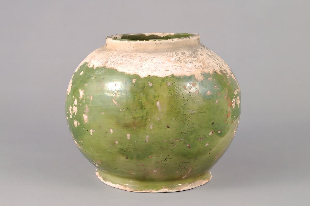 綠釉骨壺