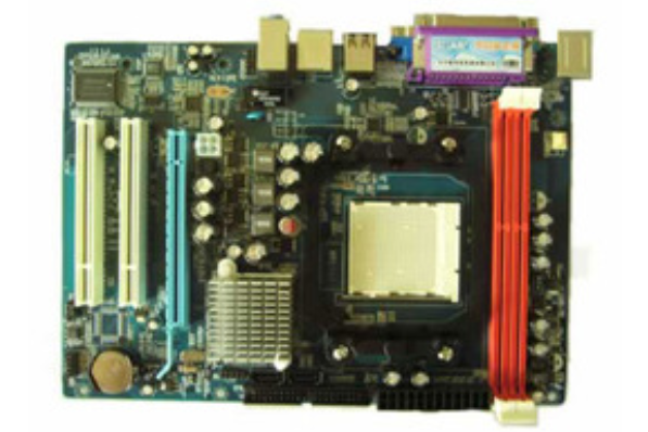 大白鯊SK-N68S DDR3 大白鯊SK-N68S DDR3