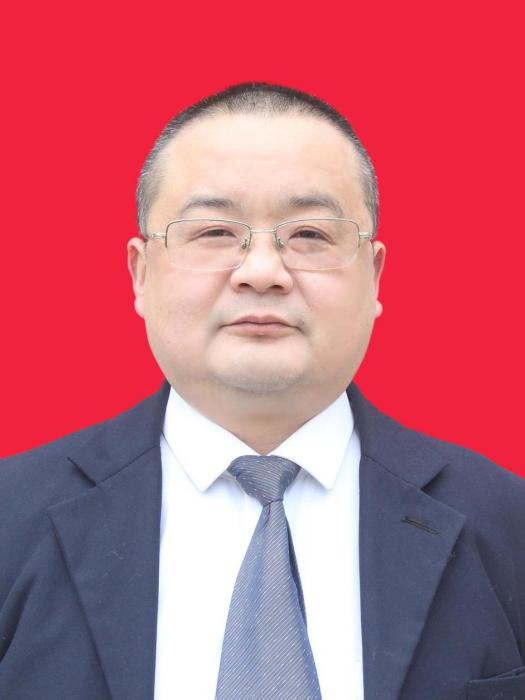 徐明(湖南省常德市澧縣信訪局黨組副書記、副局長) 徐明(湖南省常德市澧縣信訪局黨組副書記、副局長)