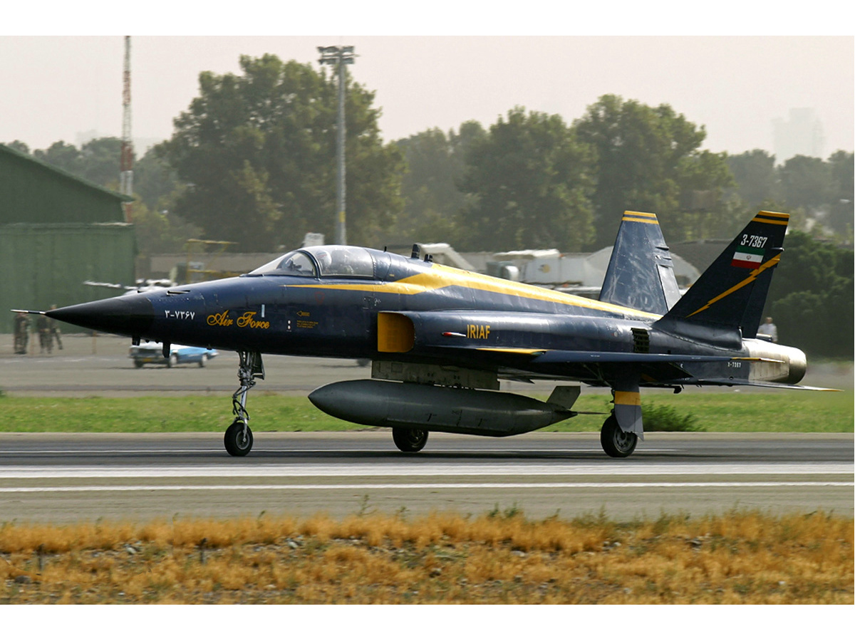 伊朗在F-5E基礎上改型研製的戰鬥機