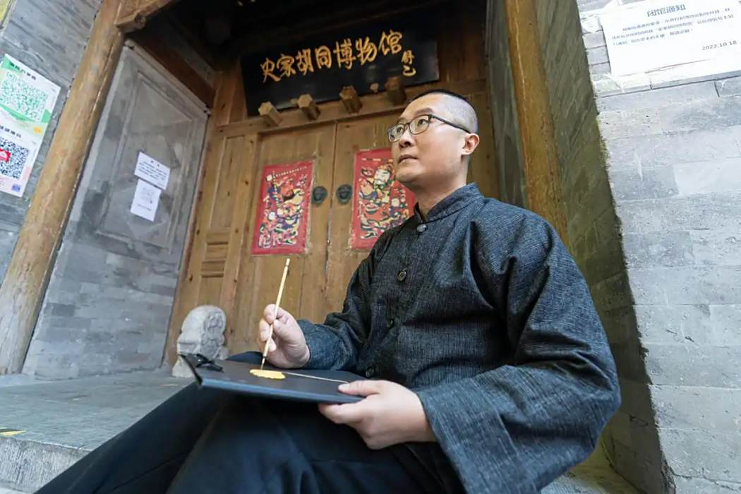 師亮(中國京派葉畫非遺傳承人) 師亮(中國京派葉畫非遺傳承人)
