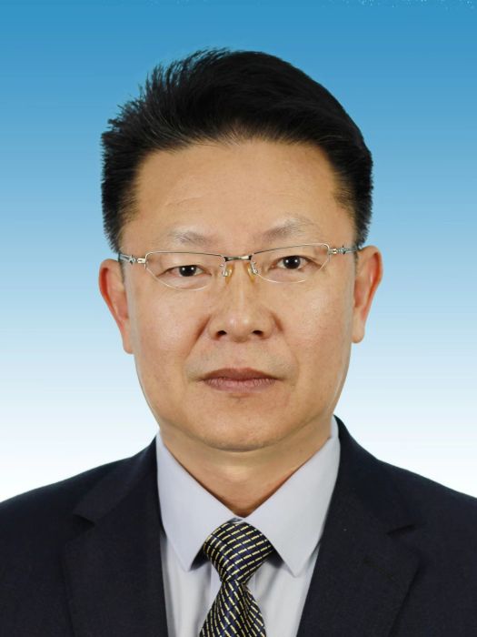 陳敏聰(漳州市行政服務中心黨組成員、管委會副主任) 陳敏聰(漳州市行政服務中心黨組成員、管委會副主任)