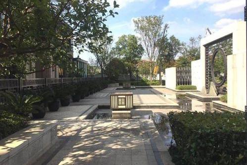 龍辰紫園 龍辰紫園