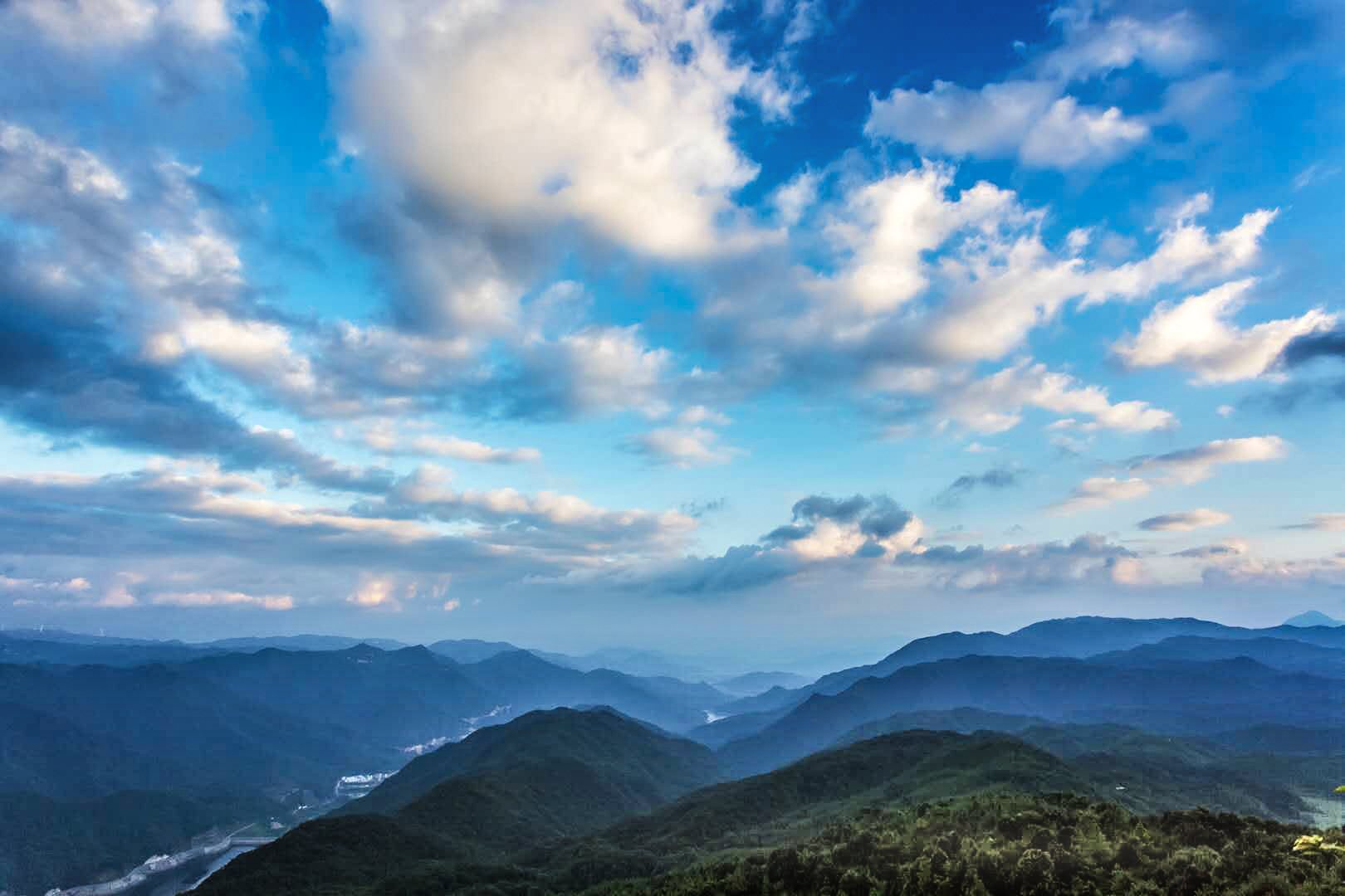 仙遊山早晨